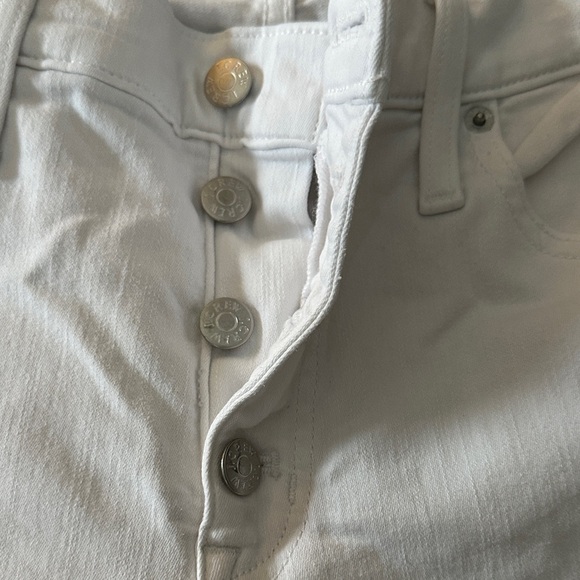 J. Crew Woman’s Crisp White Straight Jeans - Picture 3 of 8